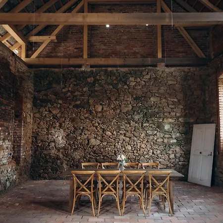 بيت للعطل Usedlost *